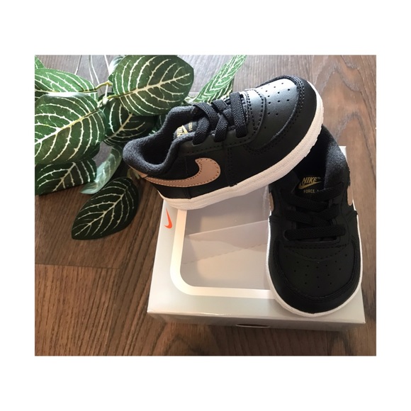 NIKE BLACK AIR FORCE 1 CRIB BABY GYM SHOES SIZE … - Picture 2 of 8